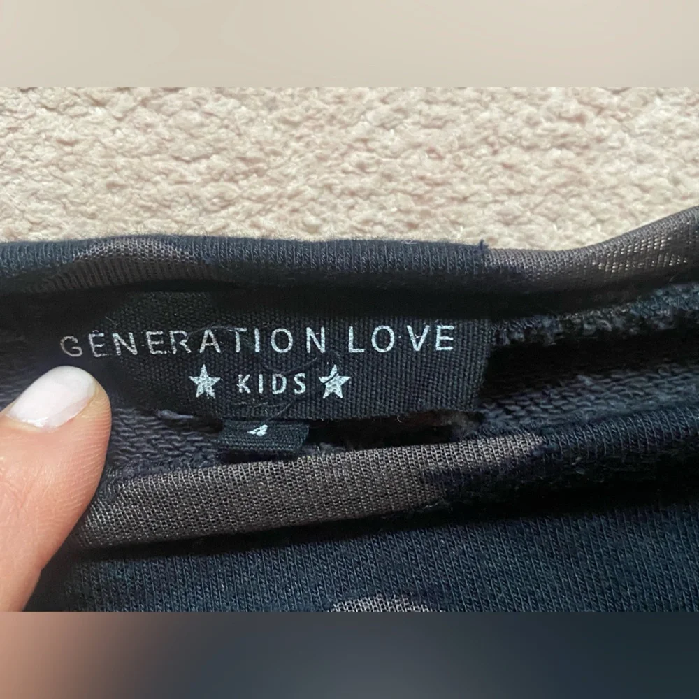 Generation Love Girls Sweatshirt - Size 4 years - Picture 3 of 4